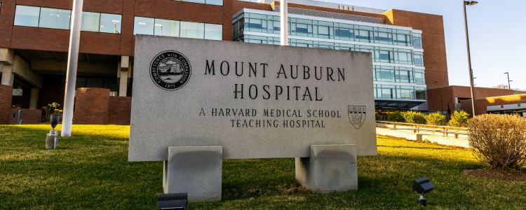 Hospital Mount Auburn